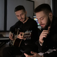 Обложка песни 
