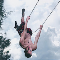 Olly Alexander (Years & Years) - Dizzy загрузить