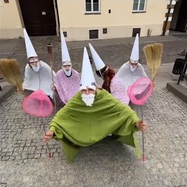 Sdm Nation - Gnomes Vs Knights загрузить